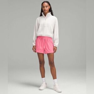 Lululemon Dance Studio High-Rise Short 3.5"
Sakura Pink light pink Barbie